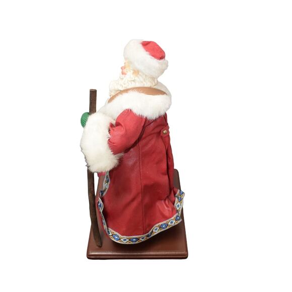 Santa's From Around the World Russian 1995 13 Inch Table Top Decoration - Picture 4 of 11